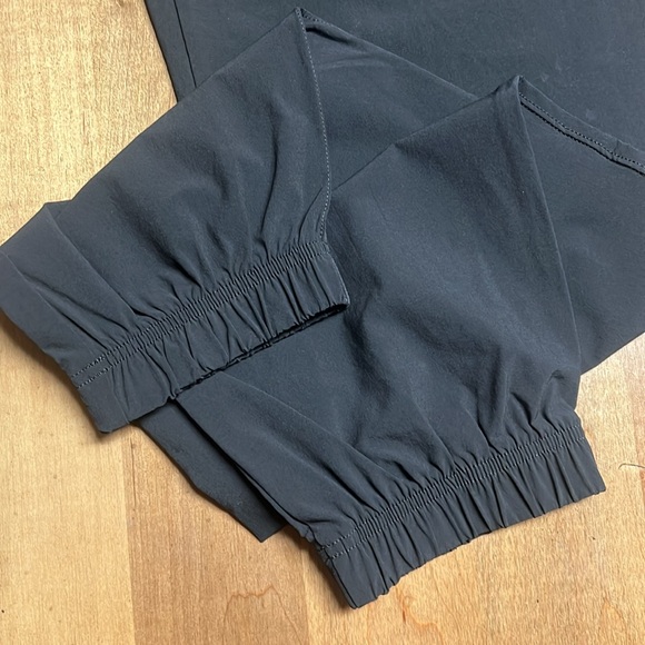 Abercrombie black athletic joggers. Size Large, relaxed fit, perfect condition. - Picture 3 of 6